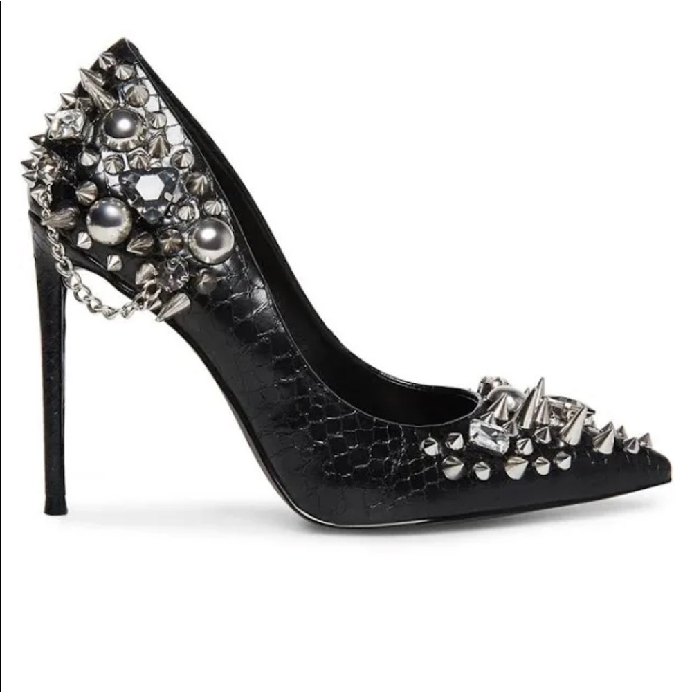 Steve Madden Veronicka Heels in Black